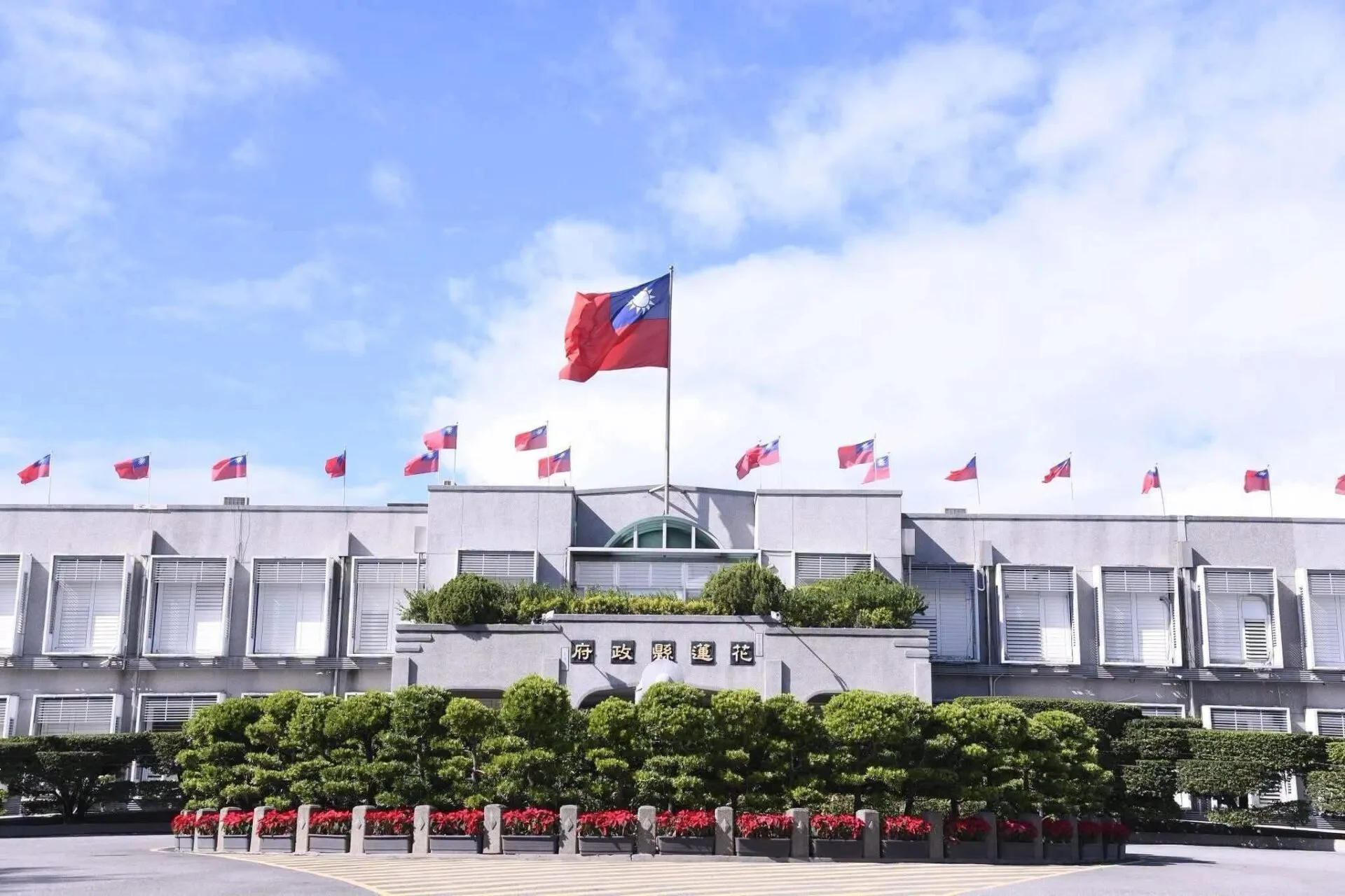 樂見立院三讀通過長者健保免費 徐榛蔚:釋出經費將促進兒少福祉 樂見立院三讀通過長者健保免費 徐榛蔚:釋出經費將促進兒少福祉